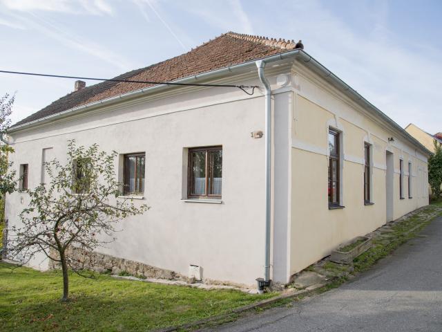 Pivonice